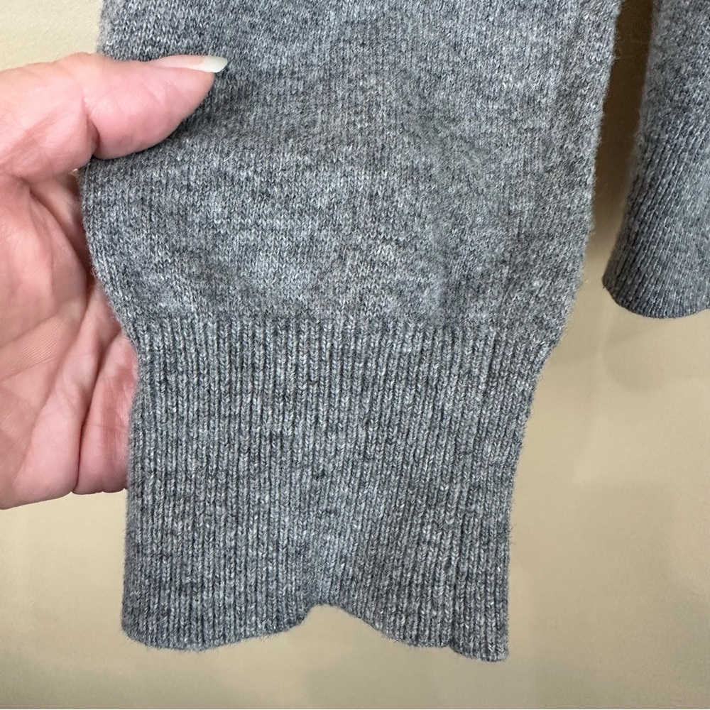 Banana Republic Mens Heather Gray Elbow Patches Italian Yarn Wool Sweater Medium - Picture 4 of 10